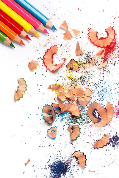 Crayons et copeaux multicolores — Photo