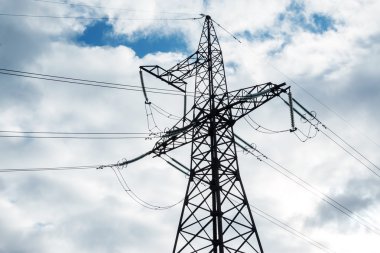 yüksek gerilim kule