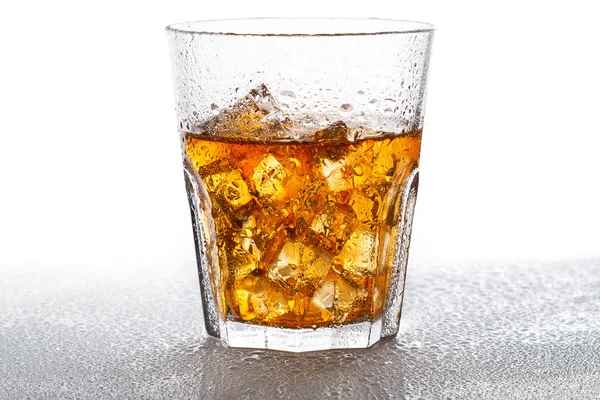 Glazen met whiskey — Stockfoto