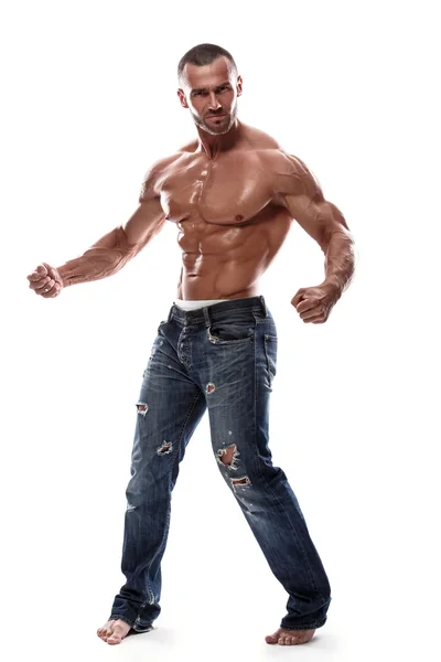 Przystojny mięśni mężczyzna pozowanie — Zdjęcie stockowe