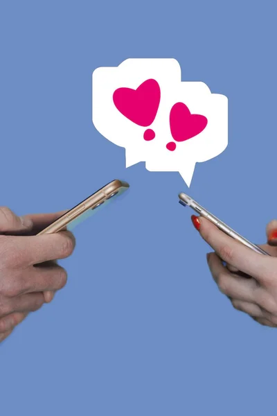 Phones Woman Man Hand Couple Communicates Internet Online Dating Social — Stock Photo, Image