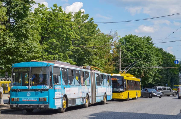 Chernivtsi Ucrania Junio 2019 Trolebuses Skoda 15Tr 358 Bratislava 6609 —  Fotos de Stock