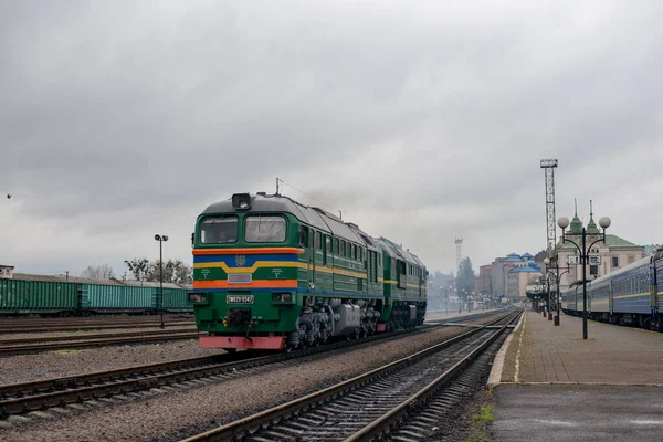Chernivtsi Ukraine Oktober 2020 2M62U 0347 0069 Lokomotive Der Stadt — Stockfoto