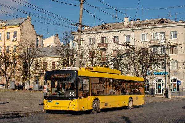 Chernivtsi Ukraine Novembre 2020 Trolleybus Dnipro T203 Maz 389 Cheval — Photo