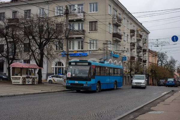 Chernivtsi Ucrania Noviembre 2020 Trolebús Den Oudsten B88 Volvo 354 — Foto de Stock