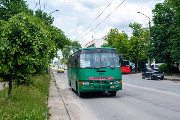 Chernivtsi Ucrania Junio 2021 Autobús Mercedes Benz O112 Caballo Con — Foto de Stock