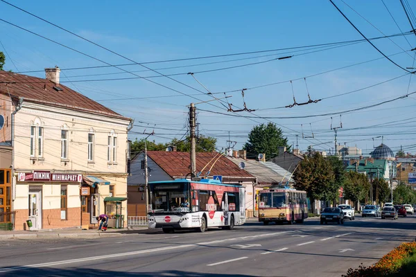 Chernivtsi Ukraine Septembre 2021 Trolleybus Laz E183 343 Skoda 14Tr — Photo