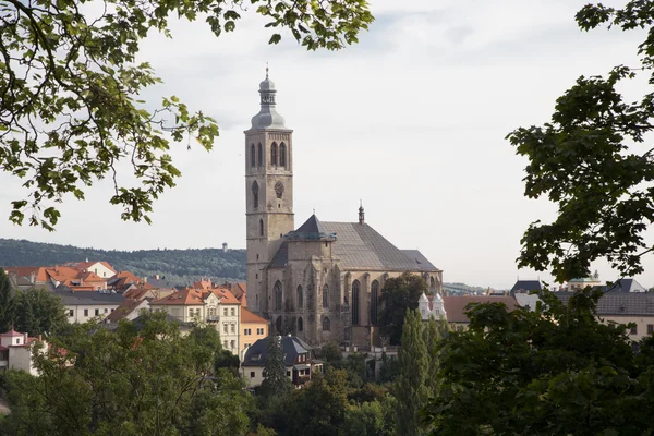 Kerk van st. james in kutna hora — Stockfoto