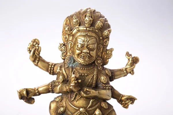 Буддийская фигура с патиной — стоковое фото