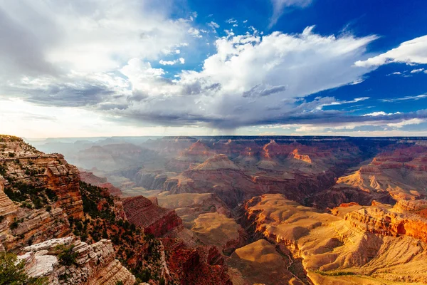 Mather Point, View Point, Parque Nacional del Gran Cañón, Arizona, Estados Unidos —  Fotos de Stock