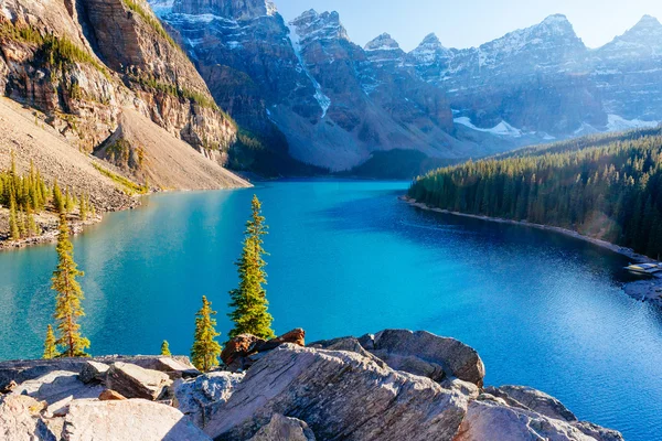 Moraine Lake, Lake Louise, Banff National Park, Alberta, Canada — Stock Photo, Image