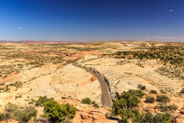 Boulder bir milyon dolarlık yoldan Escalante, ABD.