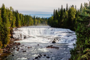 Dawson Falls, Wells gri Provincial Park, İngiltere