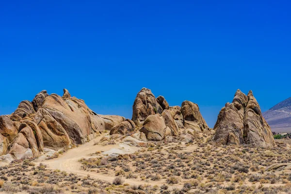 Formación rocosa Alabama Hills, Sierra Nevada — Foto de Stock