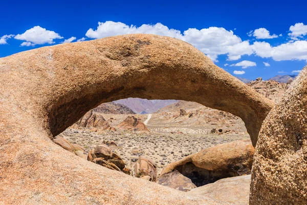 Arc rond, Alabama Hills, Sierra Nevada — Photo