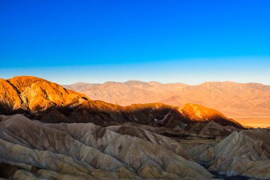 Zabriskie noktası, ölüm Vadisi Milli Parkı, ABD güneş doğarken