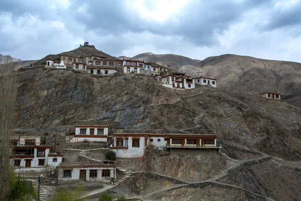 Lamayru klášter, pohled na klášteře Lamayuru v Ladakhu Leh, Ind — Stock fotografie