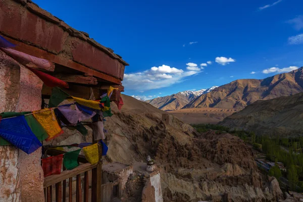 Nézetben Lamayuru kolostor Leh-Ladakh, Lamayuru kolostor, — Stock Fotó
