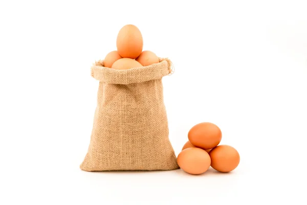 Beyaz arka plan üzerinde izole çul yumurta sarılı — Stok fotoğraf