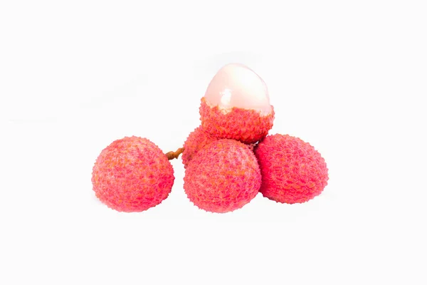 Lychee. Beyaz arka plan üzerinde izole tatlı taze lychees. — Stok fotoğraf