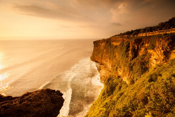 View of a cliff in Bali Indonesia. — Stock Photo, Image