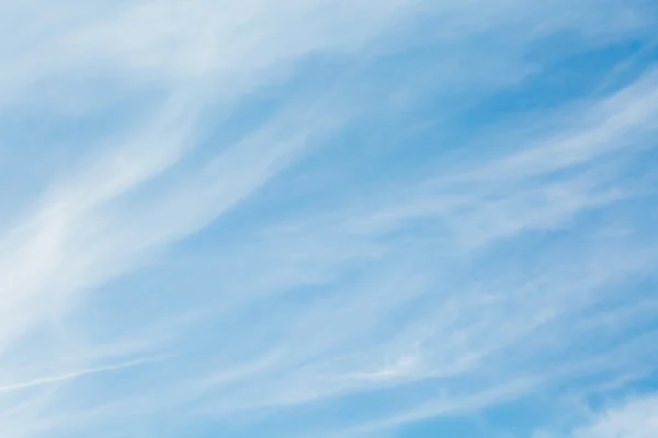 Der Himmel im Hintergrund zur Nachmittagszeit. — Stockfoto