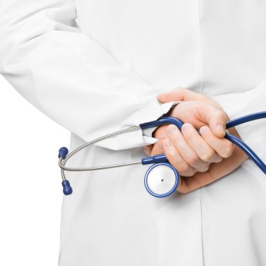 Doktor bir stetoskop ve elleri ile onun arkasından - 1-1 oranı geçti.