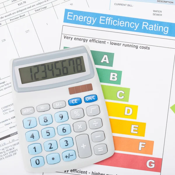 Kalkulačka s nástroj bill a energetickou účinnost chart - poměr 1: 1 — Stock fotografie