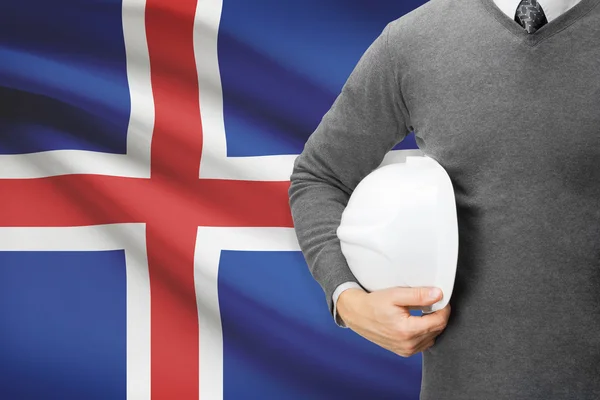 Arquitecto con la bandera en el fondo - Islandia — Foto de Stock