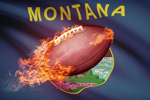 Míč americký fotbal s vlajkou na pozadí řady - montana — Stock fotografie
