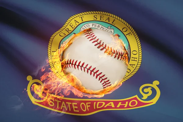 Бейсбольный мяч с флагом на фоне серии - Айдахо — стоковое фото