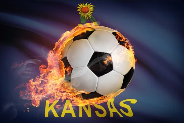 Pallone da calcio con la bandierina sulla serie della priorità bassa - Kansas — Foto Stock