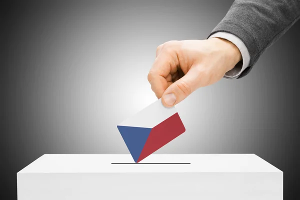 Voting concept - Male inserting flag into ballot box - Czech Republic — Stock Photo, Image