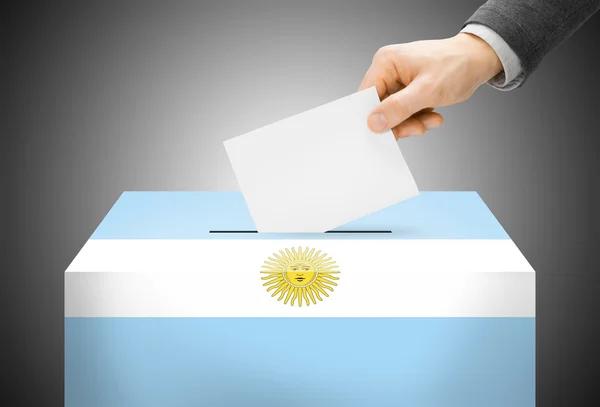 Stemmen concept - stembus geschilderd in nationale vlag kleuren - Argentinië — Stockfoto