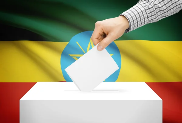 Voto concetto - urna con la bandiera nazionale su priorità bassa - Etiopia — Foto Stock