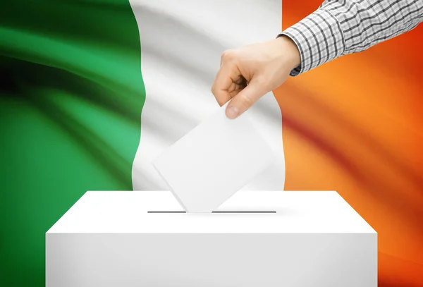 Voting concept - Ballot box with national flag on background - Ireland — Stock Photo, Image