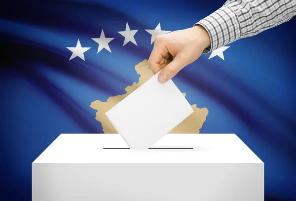 Voting concept - Ballot box with national flag on background - Kosovo — Stock Photo, Image