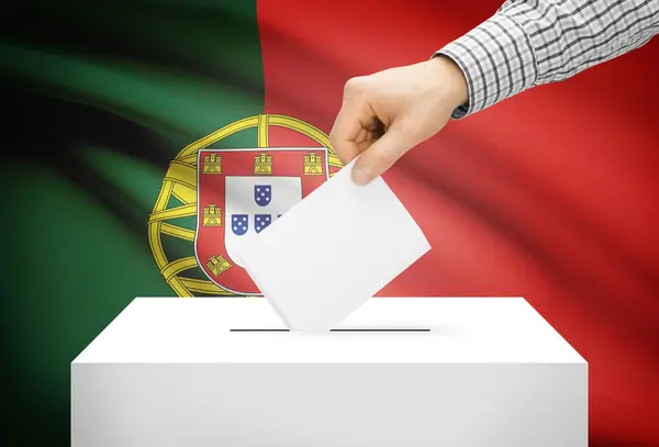 Voting concept - Ballot box with national flag on background - Portugal — Stock Photo, Image