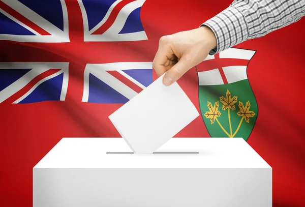 Voto concepto - urna con la bandera nacional de fondo - Ontario —  Fotos de Stock