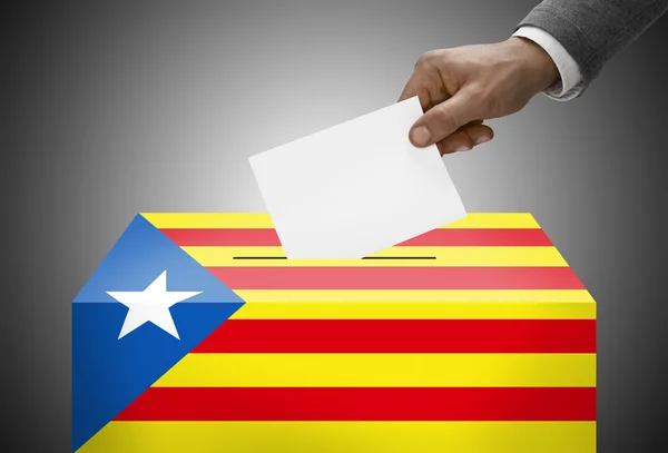 Ballot box painted into national flag colors - Catalonia - Estelada — Stock Photo, Image