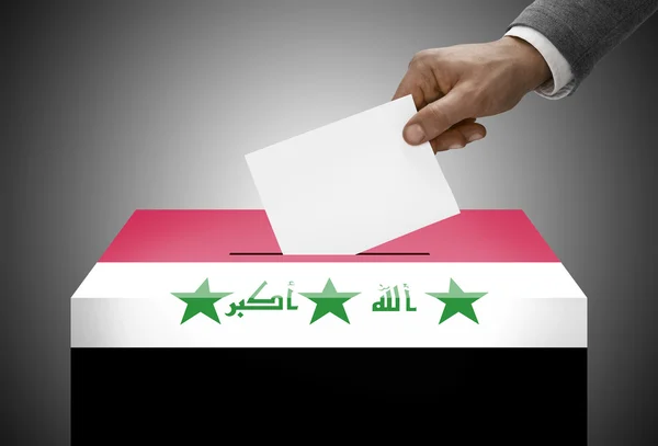 Ballot box painted into national flag colors - Iraq — Stock Photo, Image