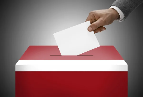 Ballot box painted into national flag colors - Latvia — Stock Photo, Image