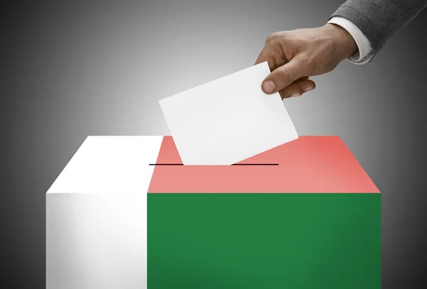 Ballot box painted into national flag colors - Madagascar — Stock Photo, Image