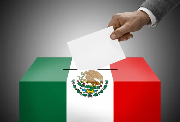 Ballot box painted into national flag colors - Mexico — Stock Photo, Image