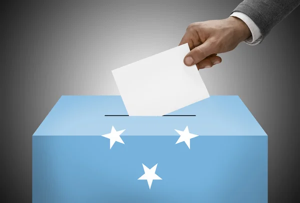 Ballot box painted into national flag colors - Federated States of Micronesia — Stock Photo, Image