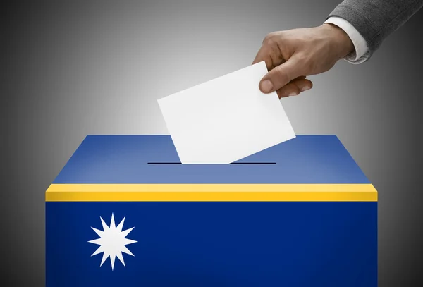 Ballot box painted into national flag colors - Nauru — Stock Photo, Image