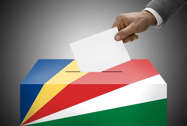 Ballot box painted into national flag colors - Seychelles — Stock Photo, Image