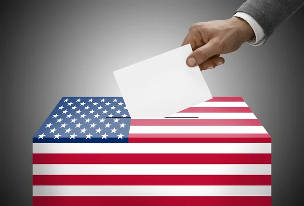 Oy sandığı ulusal bayrak renkleri - Amerika Birleşik Devletleri boyalı