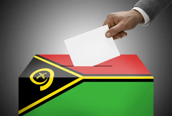 Wahlurne gemalt in Nationalflagge Farben - Vanuatu — Stockfoto