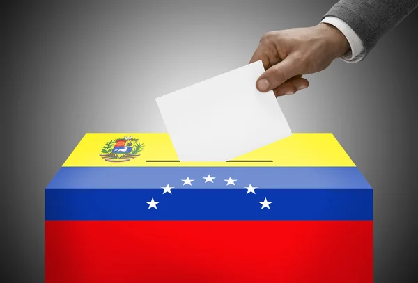 Volební urny malované do barvy státní vlajky - Venezuela — Stock fotografie